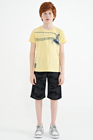 Sarı Baskı Detaylı Standart Kalıp O Yaka Erkek Çocuk T-Shirt - 11133 | 14-15 Yaş