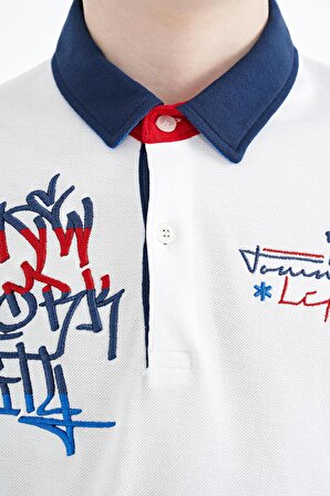 Beyaz Yazı Nakış Detaylı Standart Kalıp Polo Yaka Erkek Çocuk T-Shirt - 11085 | 7-8 Yaş