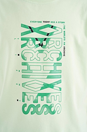 Açık Yeşil Ön Baskı Detaylı O Yaka Standart Kalıp Erkek Çocuk T-Shirt - 11099