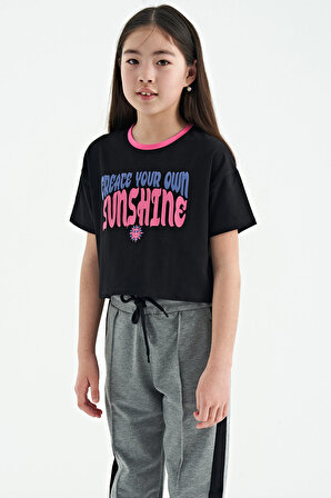 Siyah Renkli Yazı Baskılı O Yaka Oversize  Kısa Kollu Kız Çocuk T-Shirt - 75111 | 14-15 Yaş