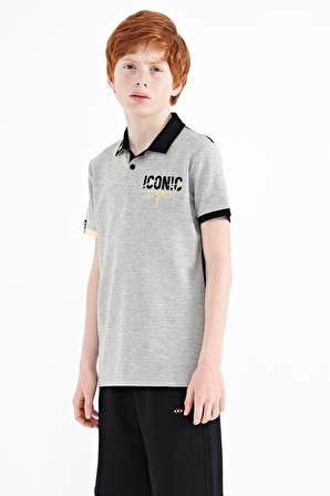 Gri Melanj Yaka Gögüs Nakış Detaylı Standart Kalıp Polo Yaka Erkek Çocuk T-Shirt - 11139