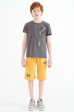 Koyu Gri Baskı Detaylı O Yaka Standart Kalıp Erkek Çocuk T-Shirt - 11131 | 8-9 Yaş