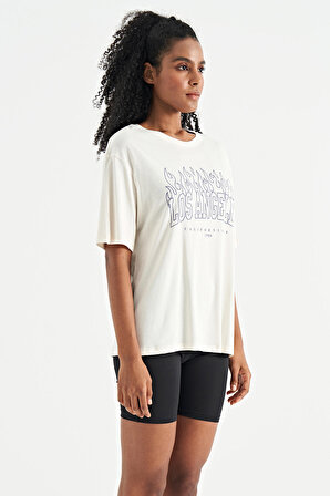 Ekru Baskı Detaylı Oversize O Yaka Basic Kadın T-Shirt - 02181 | S