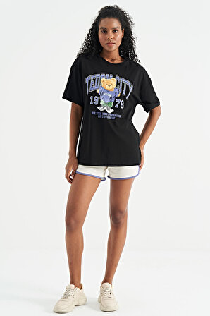 Siyah Ayıcık Baskılı O Yaka Düşük Omuzlu Oversize Kadın T-Shirt - 02182 | S