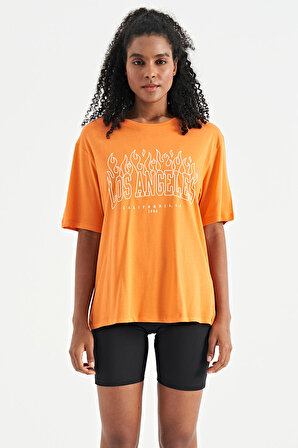 Oranj Baskı Detaylı Oversize O Yaka Basic Kadın T-Shirt - 02181 | S