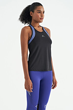 Siyah Sırt Renk Detaylı Logo Baskılı Standart Kalıp Kadın Spor Atlet - 97257 | L