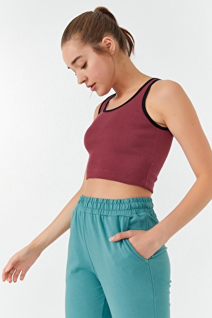 Bordo Basic Sıfır Kol Dar Kalıp U Yaka Kadın Crop Top - 97162 | XS