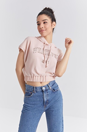 Somon Kapüşonlu Yazı Baskılı Beli Lastikli Bürümcük Kumaş Kadın Crop Top T-Shirt  - 97230 | XL