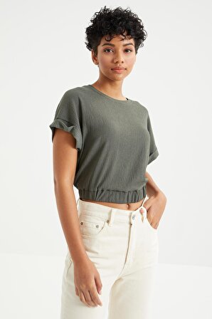 Çağla Basic O Yaka Beli Lastikli Bürümcük Kumaş Kadın Crop Top T-Shirt  - 97227 | XL