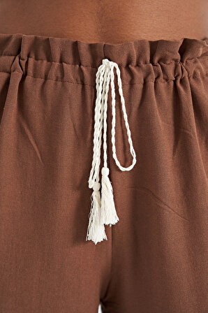Kahverengi İp Kemer Detaylı Rahat Kalıp Geniş Paça Kadın Pantolon - 02195 | L