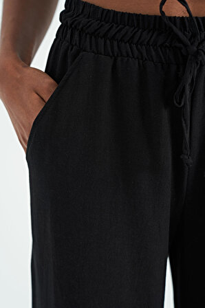 Siyah Nakış İşlemeli Rahat Kalıp Bol Paça Kadın Pantolon - 02288 | S