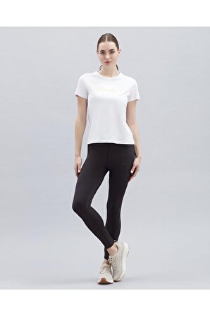 Skechers S221180-102 W Graphic Tee Shiny Logo Kadın T-Shirt