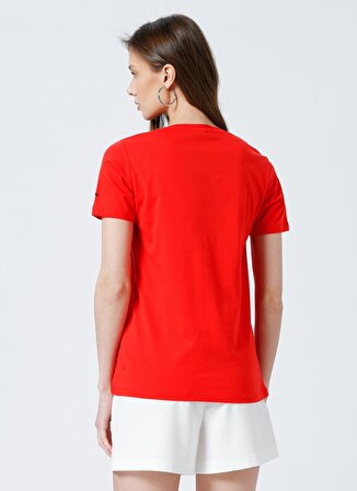 Fabrika V Yaka Düz Kırmızı Kadın T-Shirt TEYO