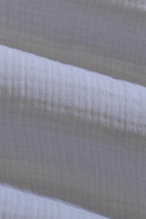 Merbasita Beyaz Tavşan Baskılı Müslin Ağız Bezi 25x25 cm (4 Adet)