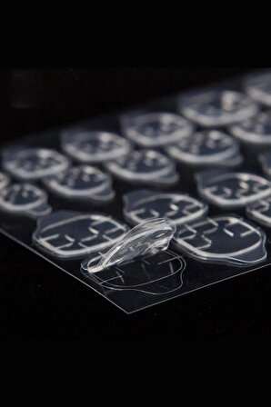 24 'lü Şeffaf Tırnak Yapıştırıcısı Sticker, Tak Çıkart Tırnak Yapıştırıcısı