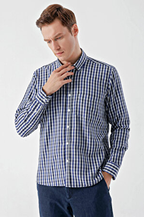  Erkek Mavi Trend Ekoseli Cepli Düğmeli Yaka Regular Fit Gömlek