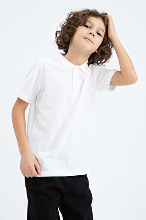 DeFacto Erkek Çocuk Beyaz Pike Kısa Kollu Polo Okul Tişörtü K1689A623SMWT34