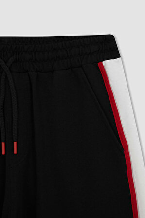 Defacto Fit NBA Chicago Bulls Regular Fit Kısa Paça Pamuklu Şort A3822AX23SMBK81