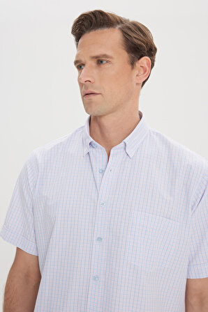 Erkek Beyaz-mavi Comfort Fit Rahat Kesim Düğmeli Yaka Kareli Kısa Kollu Gömlek