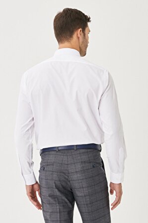 Erkek Beyaz Ütülemesi Kolay Comfort Fit Rahat Kesim Klasik Yaka Gömlek