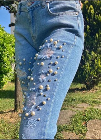 Kadın İnci ve Taş İşleme Detaylı Açık Mavi Tasarım Kot Pantolon