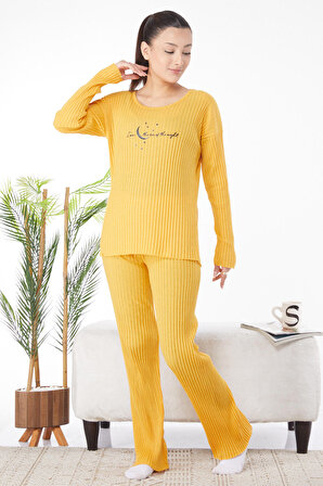 Düz Bisiklet Yaka Kadın Sarı Baskılı Uzun Kollu Pijama Takımı - 24702