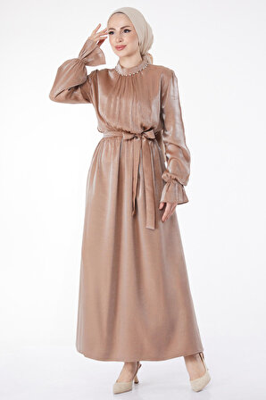 Düz Hakim Yaka Kadın Vizon Taş Detaylı Kuşaklı Elbise - 25077