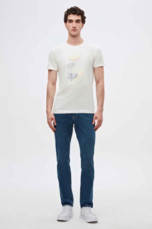 Twn Slim Fit Beyaz Nakışlı T-Shirt