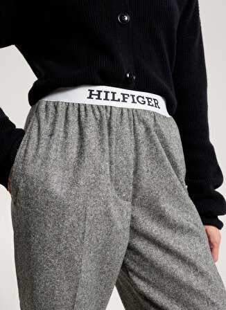 Tommy Hilfiger Yüksek Bel Normal Gri Kadın Pantolon WW0WW404360IM