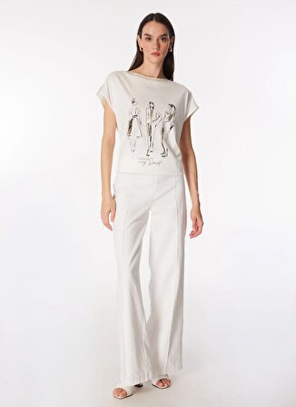 Fabrika Comfort Kırık Beyaz Kadın Kayık Yaka Geniş Fit T-Shirt FC4SL-TST0280