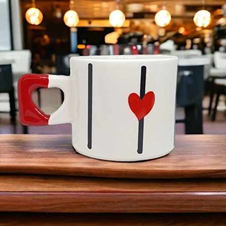 Zarif Kırmızı Kalp Desenli El Yapımı Doğal Seramik  Kalp Kupa / Mug - Çay & Kahve Fincanı