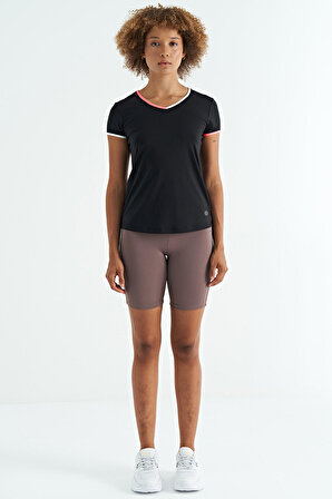 Siyah V Yaka Standart Kalıp Kısa Kol Kadın Spor T-Shirt - 97268 | M