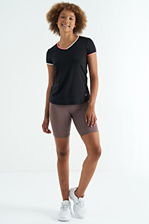 Siyah V Yaka Standart Kalıp Kısa Kol Kadın Spor T-Shirt - 97268 | XL
