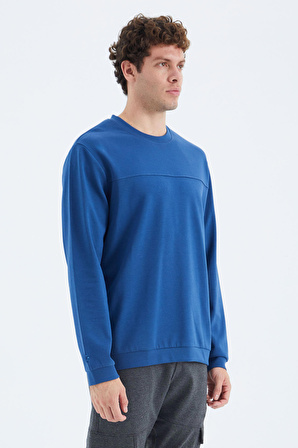 Parlıament O Yaka Ön Dikiş Detaylı Basic Rahat Kalıp Erkek Sweatshirt - 88270 | XL