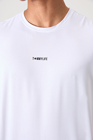 Beyaz Polyester Nefes Alan Dokulu İnce Esnek Standart Fit Erkek Performans T-Shirt - 88384