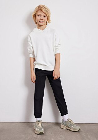 Kapüşonlu Beyaz Basic Sweatshirt 6S10037-70057