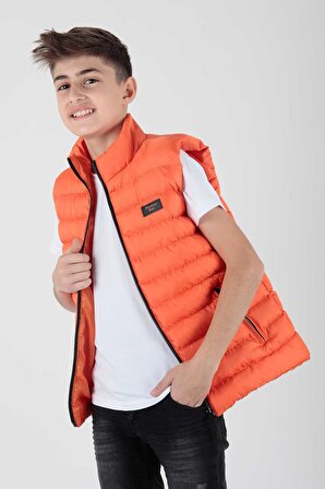 Erkek Çocuk Kapüşonsuz Moda Trendi Şişme Yelek Ak215354