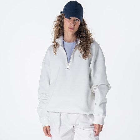 James Kadın Kırık Beyaz Dik Yaka Oversize Yarı Fermuarlı Sweatshirt  | XL
