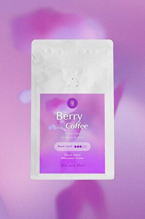 Mim and More Berry Coffee Böğürtlen Aromalı Kahve Çekirdek Kahve 200 Gr