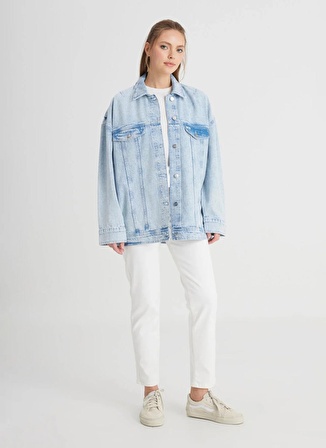 Wrangler Relaxed Açık Bej Kadın Ceket W241107851-Oversize Jean Ceket