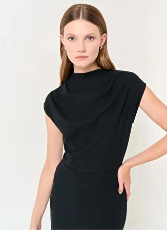 Wrangler Kare Yaka Siyah Standart Kadın Elbise W241610001-Kolsuz Elbise