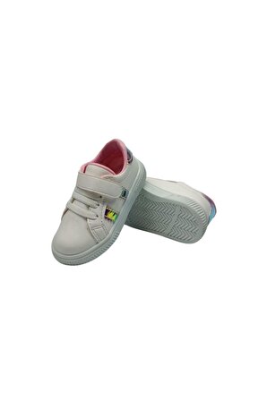 Beyaz Çocuk Spor Ayakkabı Modeli