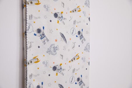 Babyhola Pamuklu Astronot Desenli 80x90 cm Bebek Battaniyesi Beyaz-Gri