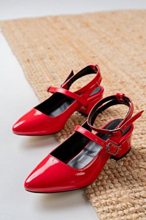 Pabucmarketi Kırmızı Rugan Alçak Topuklu Kadın Ayakkabı