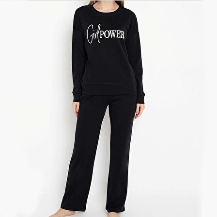 Confeo 840.617 Kadın Kışlık Önü Nakışlı Pijama Takım