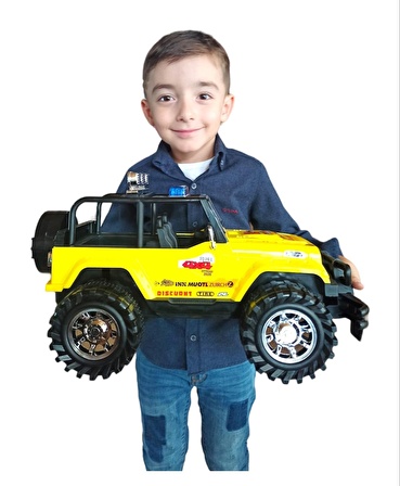 Oyuncak Arazi Aracı Büyük Boy İçi Dolu Tekerlekleri Mekanizmalı Sürtmeli Jeep İthal 50x27cm Beyaz