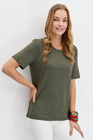 Desen Triko Kadın Sıfır Yaka Flamlı Kumaş Penye T-Shirt KMY24084 Haki
