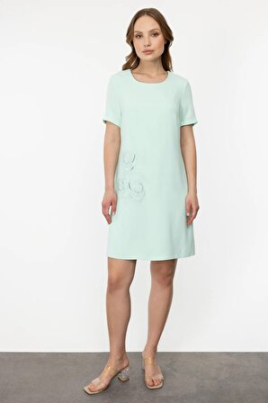 Ekol Sıfır Yaka Nakış Detaylı Kısa Kollu Mint Kadın Elbise 24EKL04048