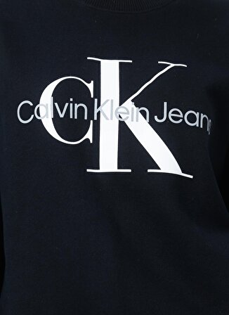 Calvin Klein Jeans Bisiklet Yaka   Normal Kalıp  Siyah Kadın Sweatshirt J20J219140BEH