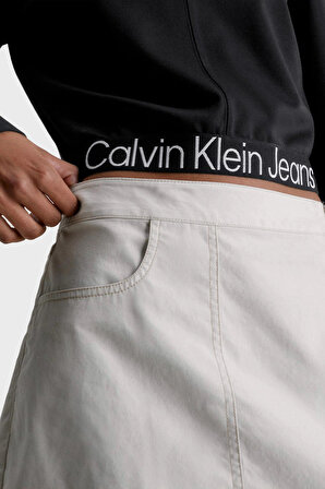 Calvin Klein Jeans Kapüşon Yaka Düz Siyah Kadın T-Shirt J20J221413